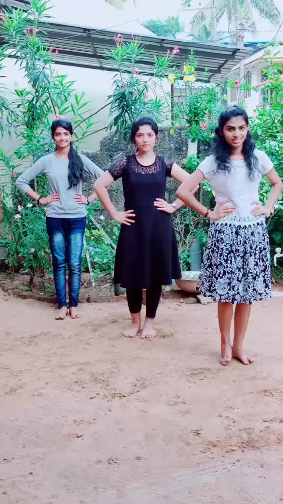 @harinisuresh