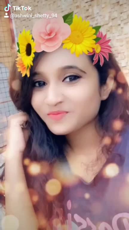 @colorfulll 💙💚🖤💜