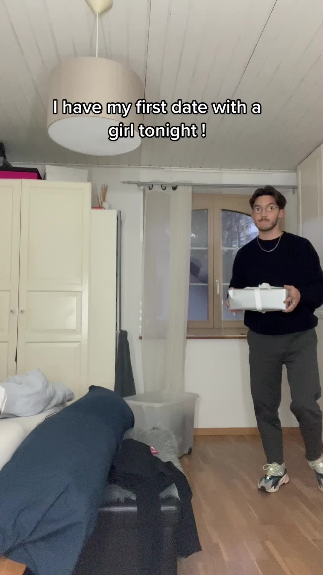 @Leo
