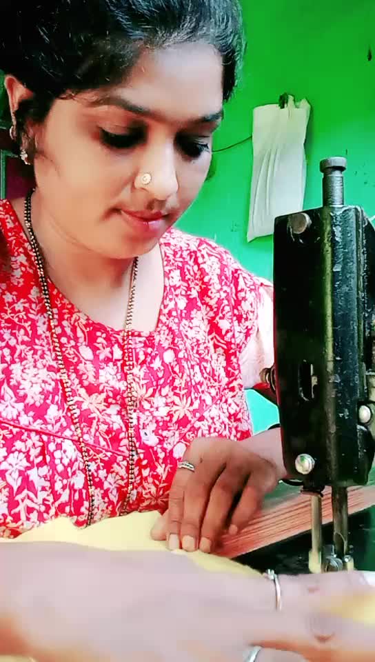 @RAJ😍