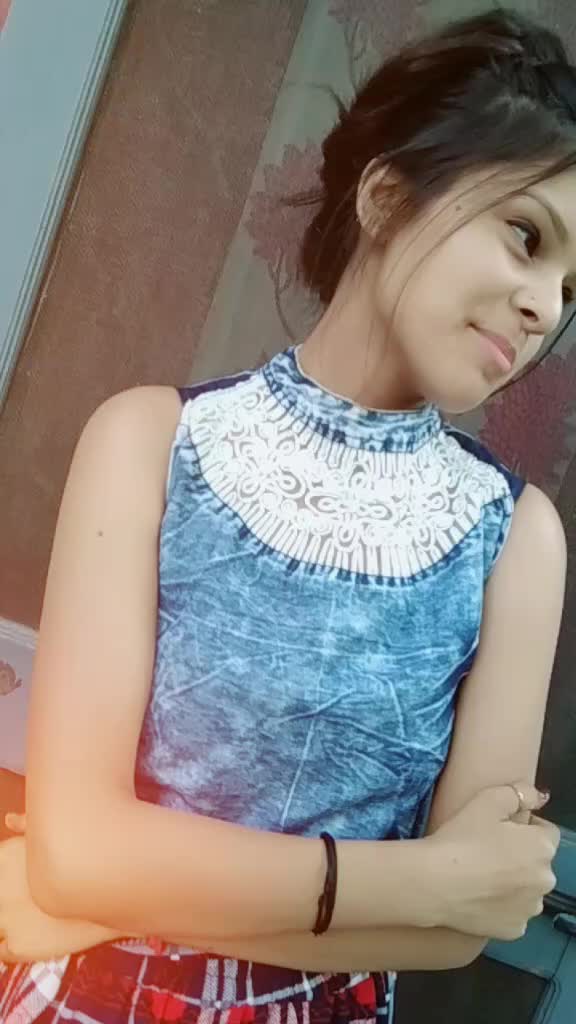@Aashi💫