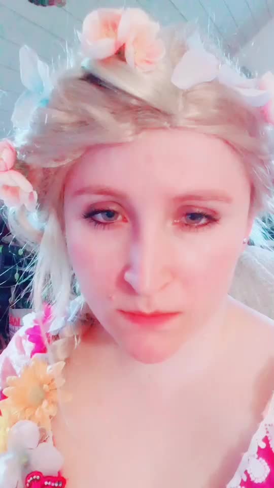 @lilyguggenbuehl