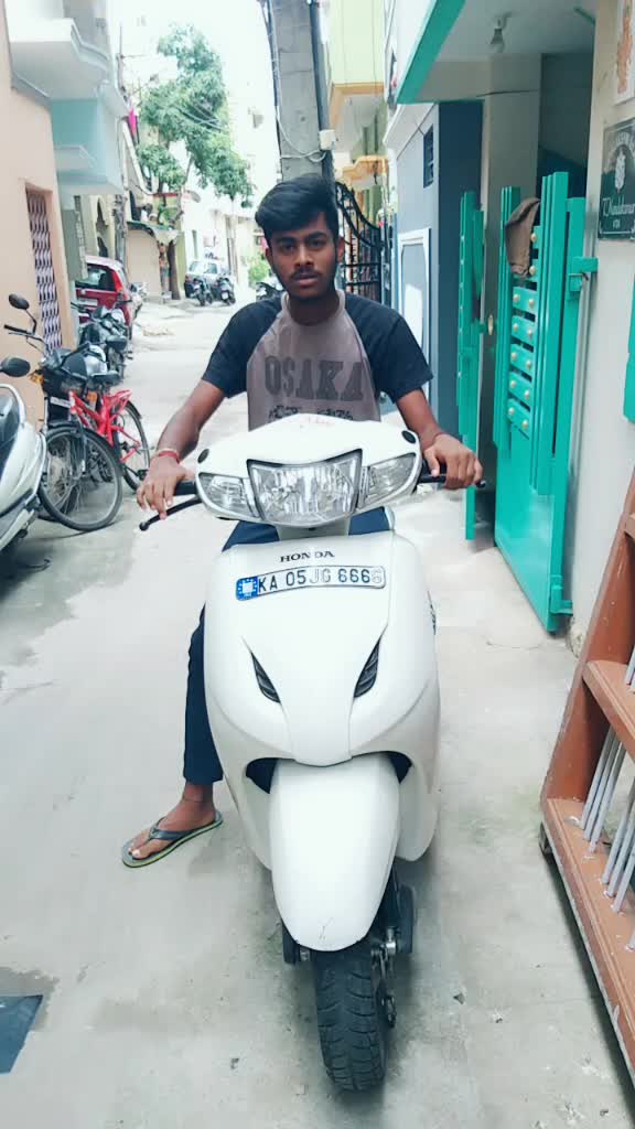 @Darling jeevan🐼