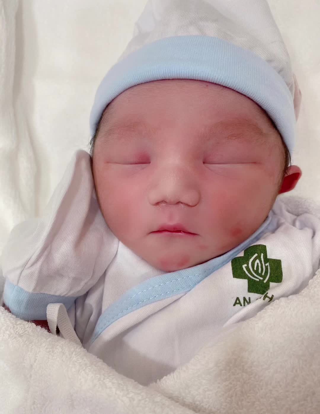 @Khánh Tiền