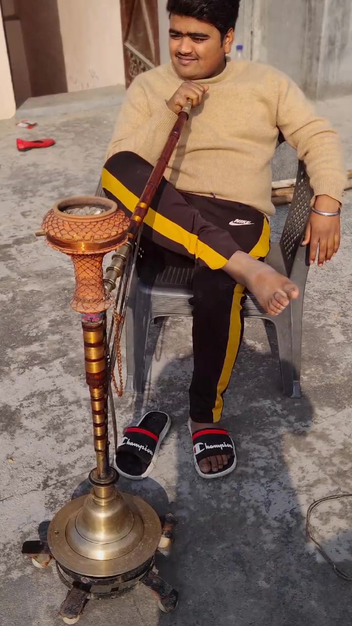 @दीवाकर 🔥