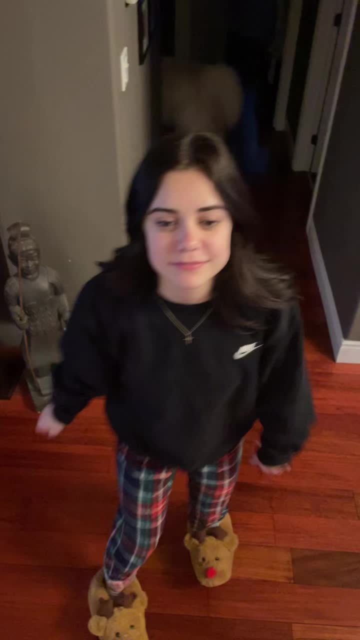 @ava valente