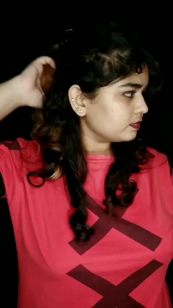 @MAHAK👸