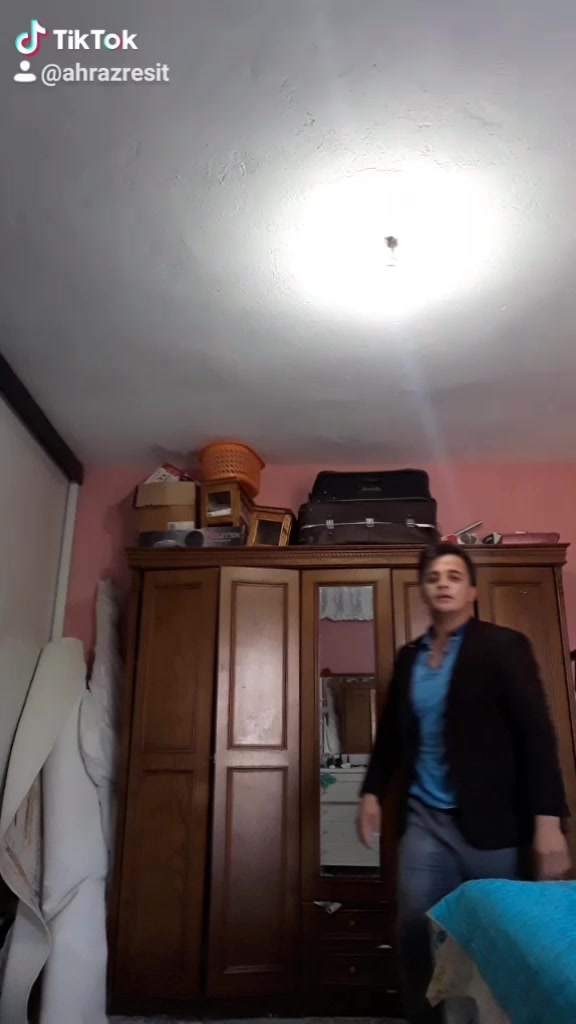 @ahrazresit