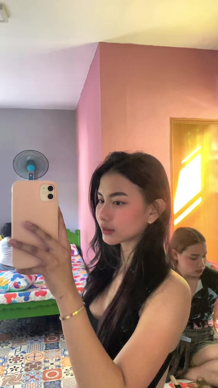 @ᥫ᭡Niczyy_