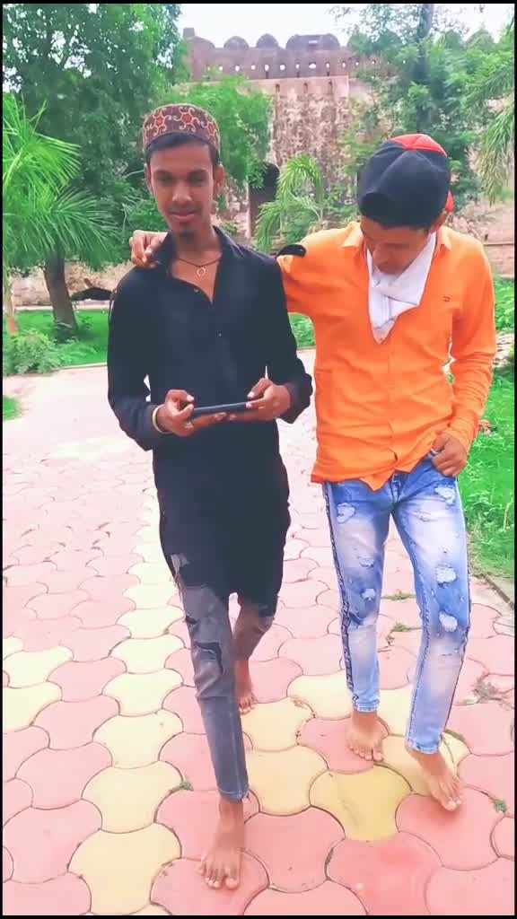 @Shivam Taj