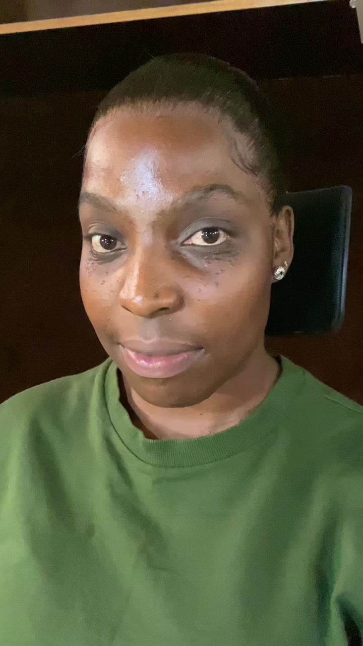 @Black_skinmakeup