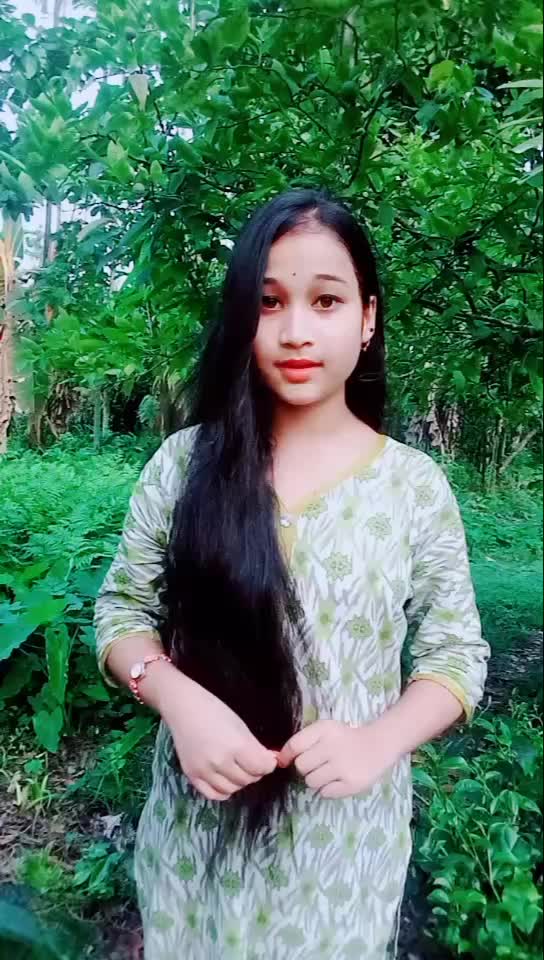 @👑★Sweetu★👑