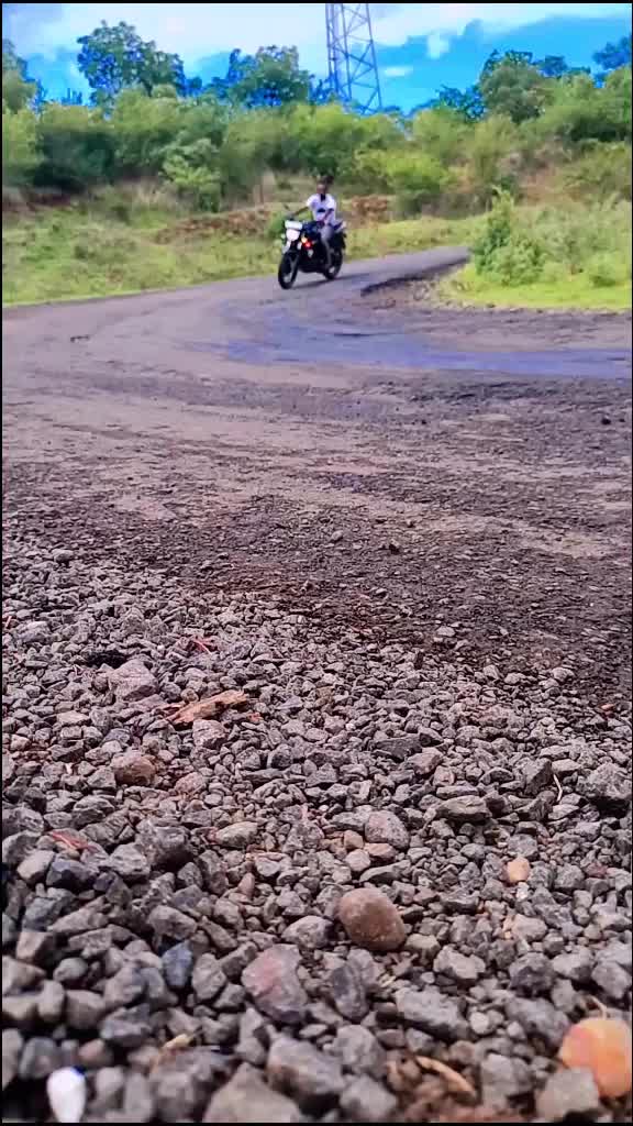 @विवेक शिंदे