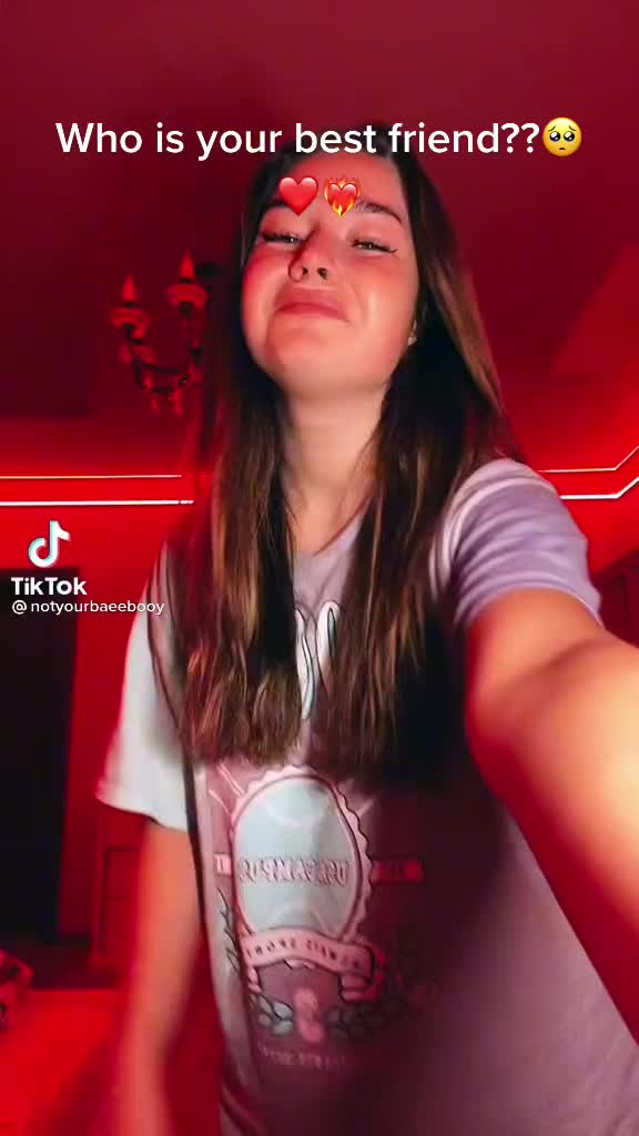 @Girlsss