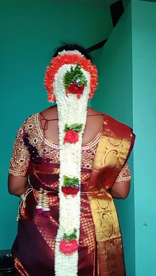 @Dimple Gayu 💞 velu