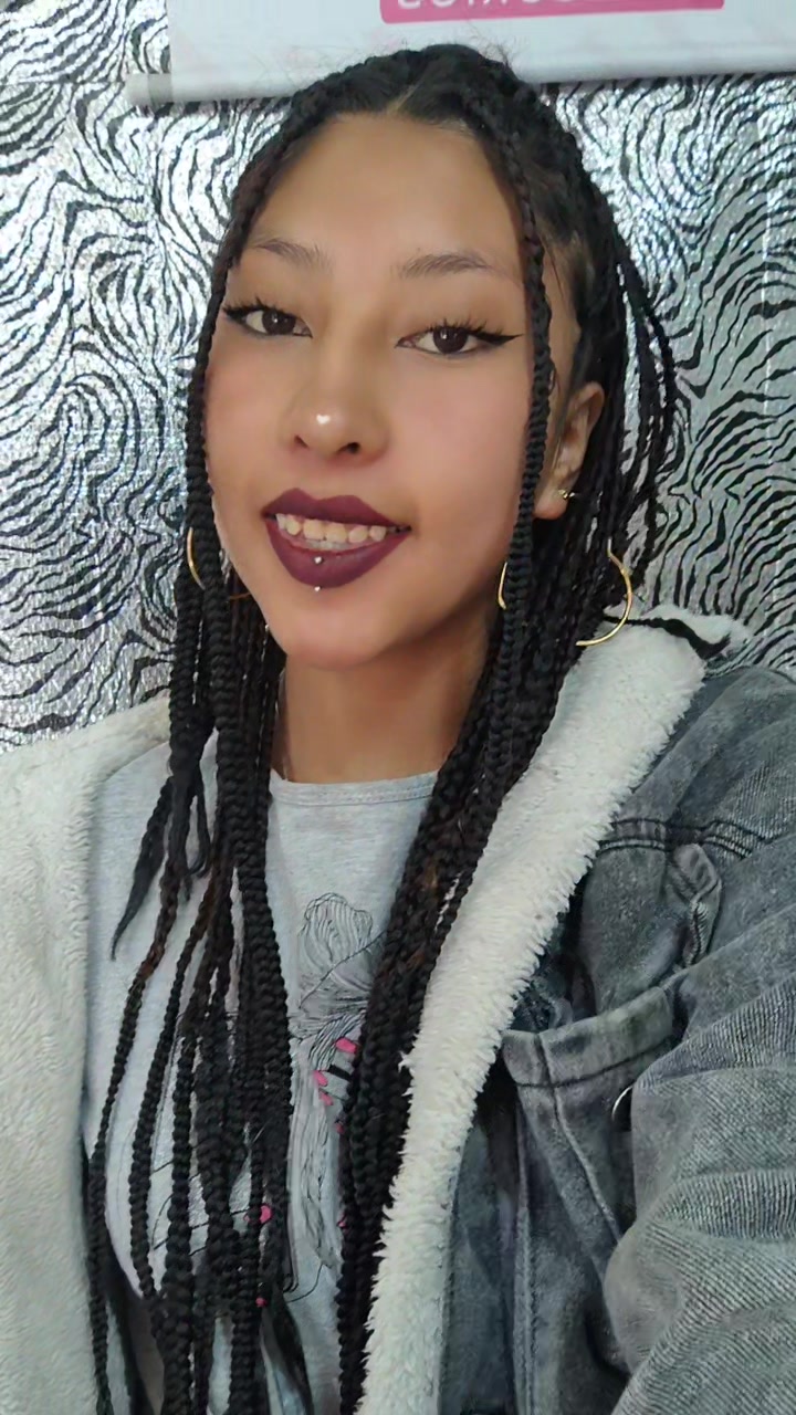@_ashe_