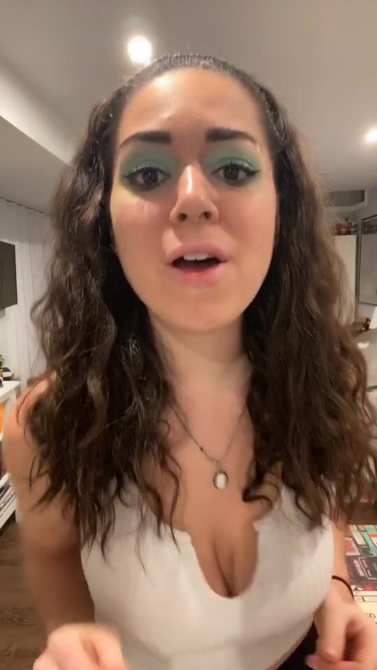 @Lina Ferrari