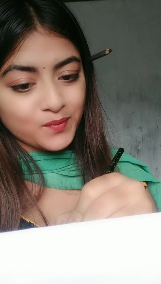 @MoubiPakhi💚❤