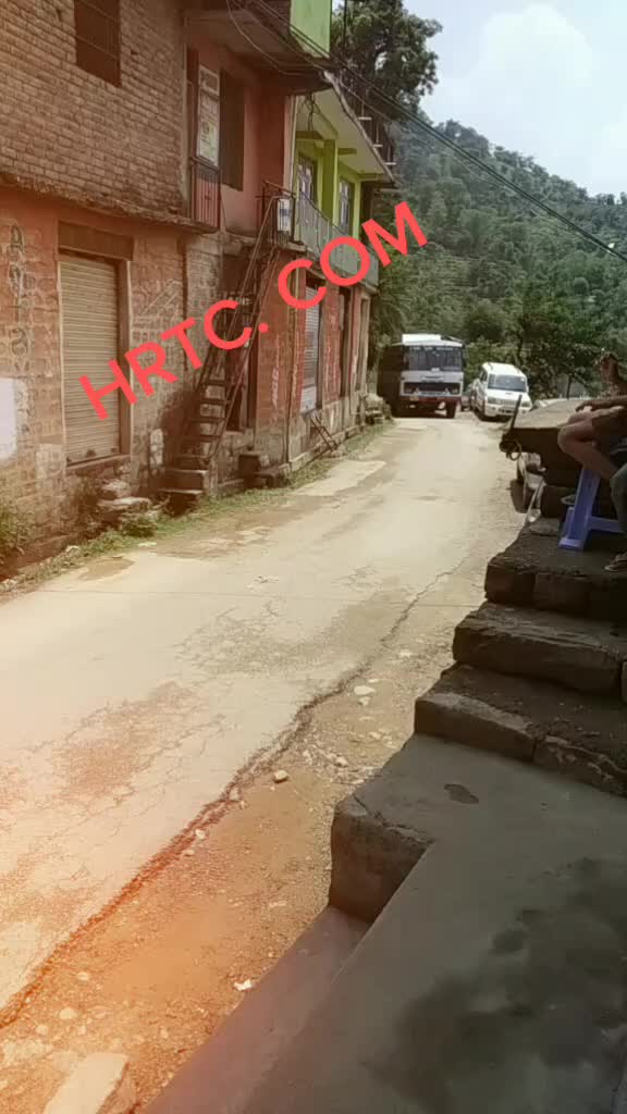 @ßharDwaj MukeSh🇨🇮?