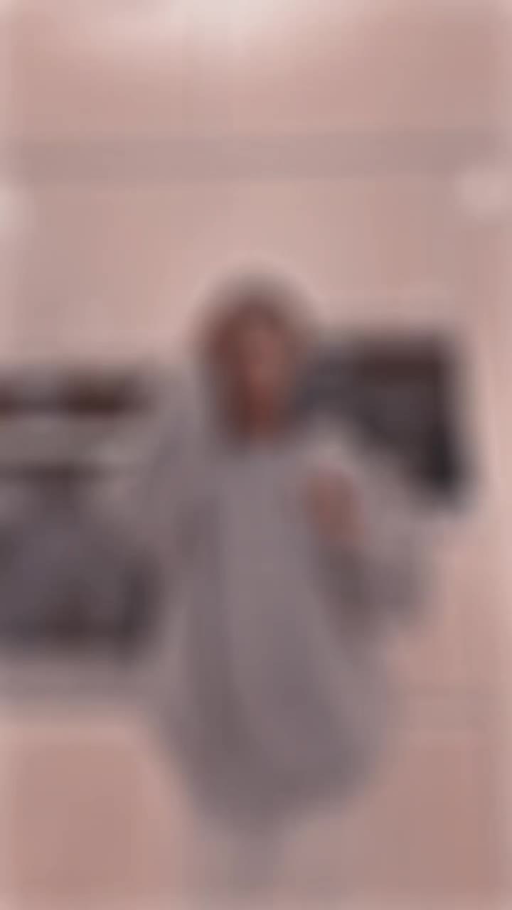@𝖽 𝖾 𝗅 𝗂 𝖺