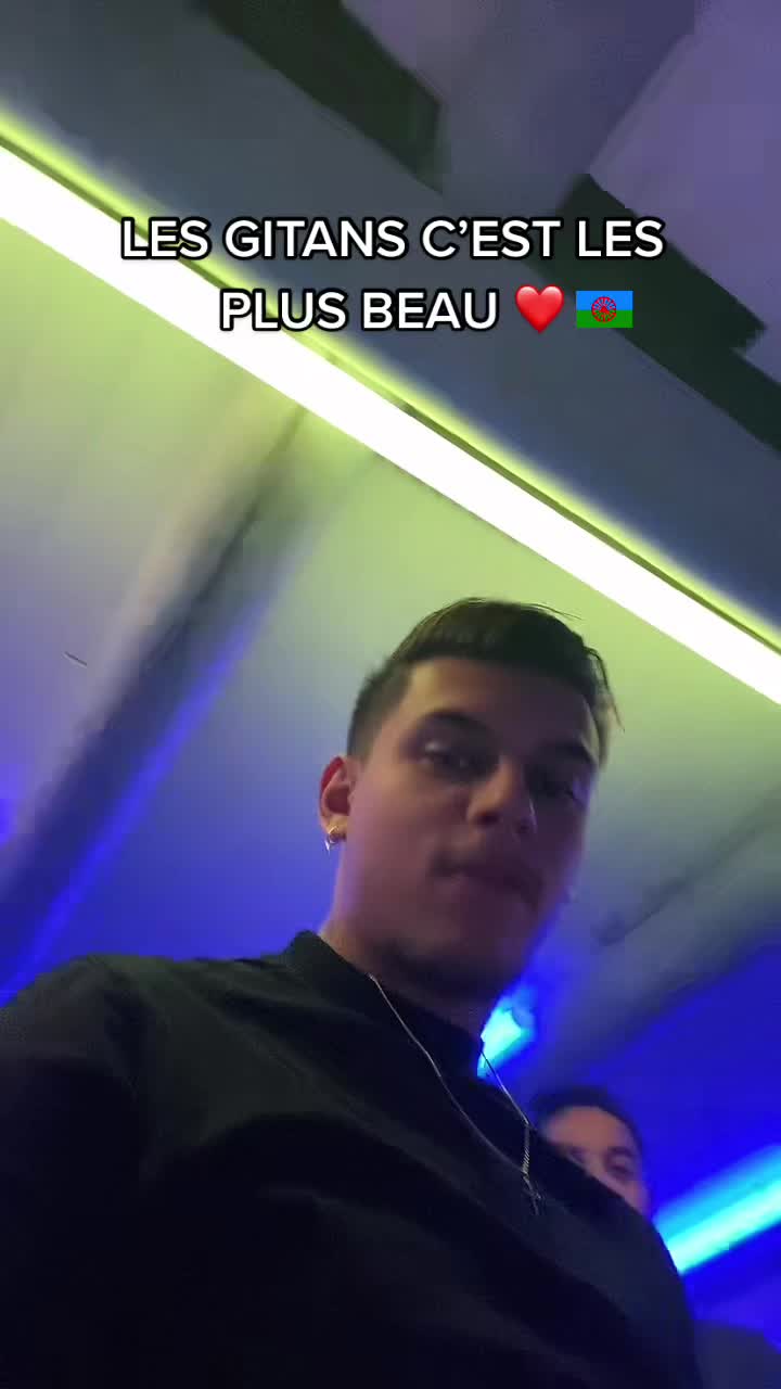 @Mr F Ǝ R N A N D E Z⚡️
