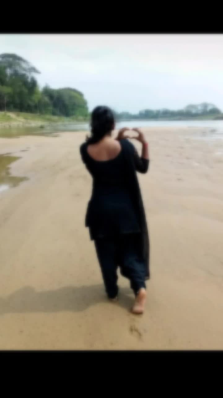 @Lipikab_143