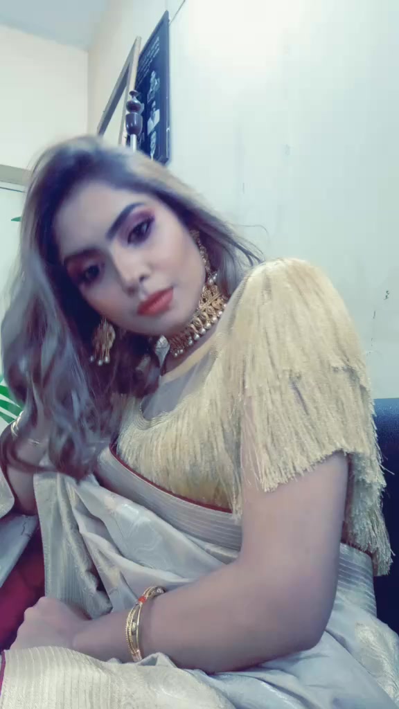 @Naaz Khan
