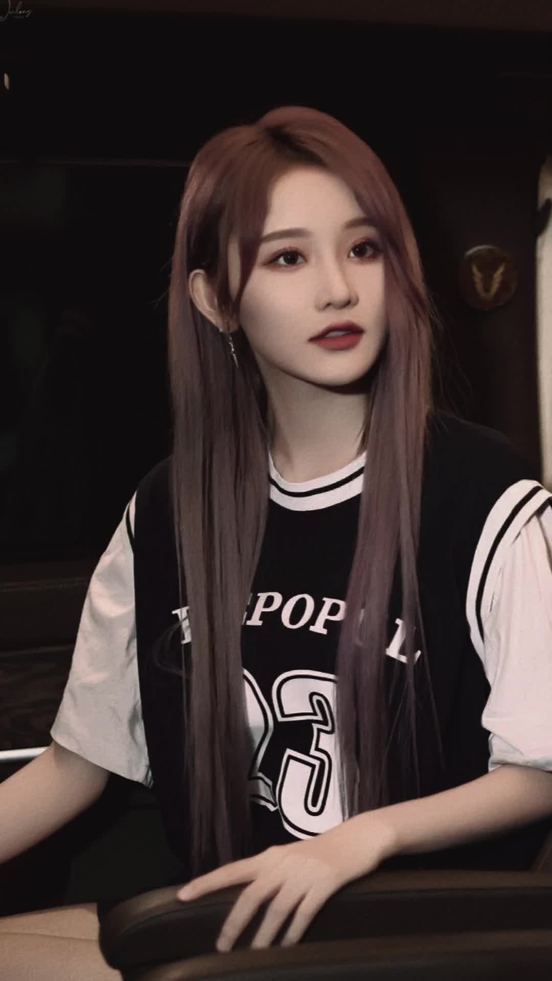 @𝙥'𝙨𝙖𝙧𝙖𝙣𝙂𝙁