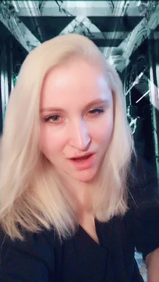 @lilyguggenbuehl