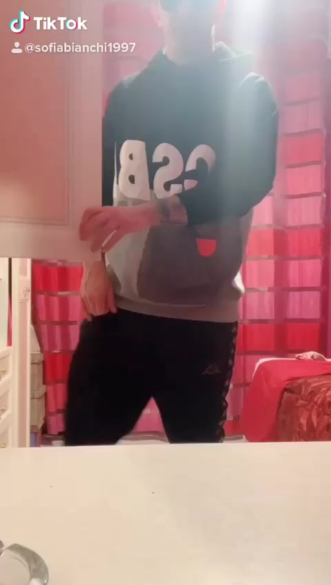 @alessiabrakka