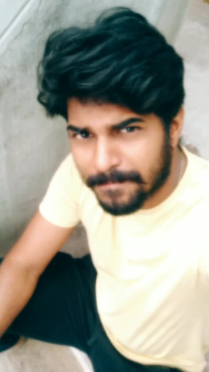 @iamDiNeSh