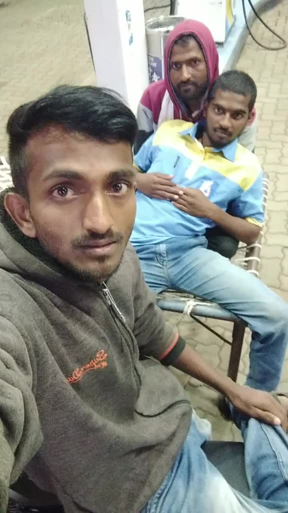 @Nana Dhekle