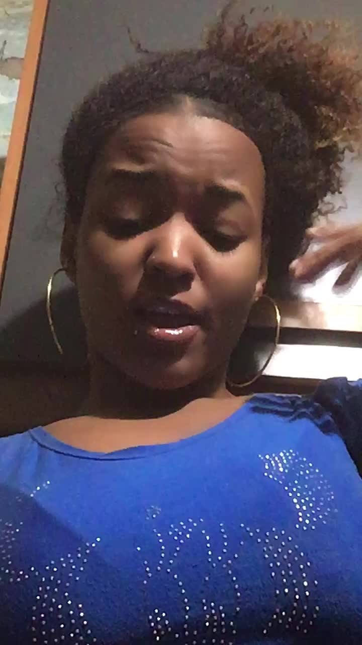 @Sara_sucessadaa