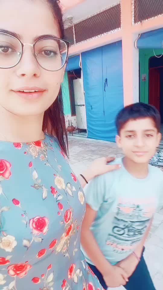 @Fizachoudharymor