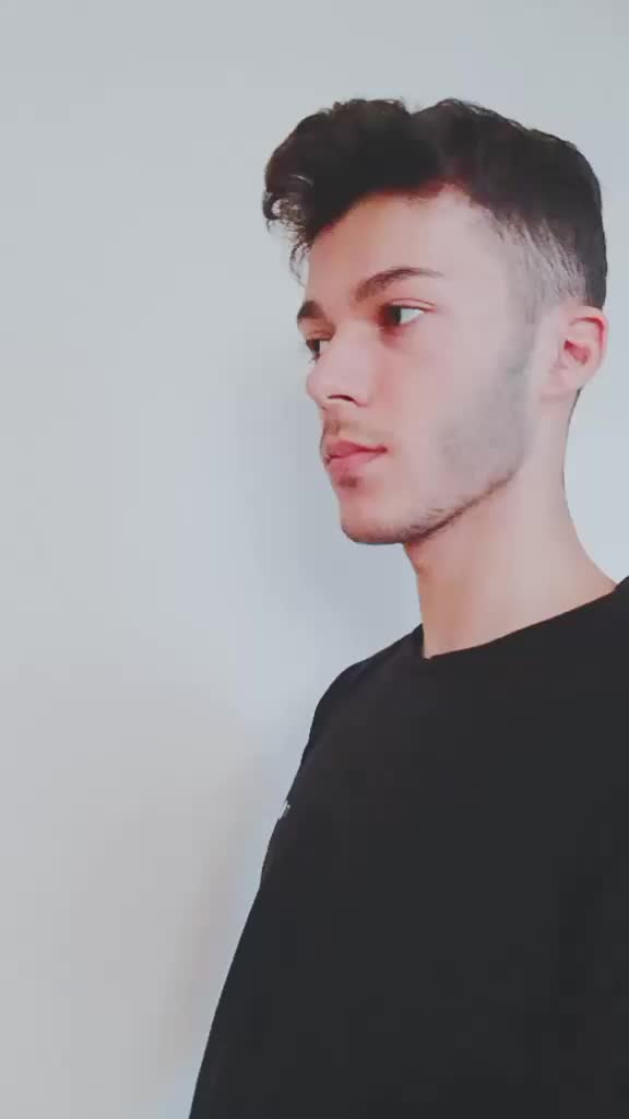 @&Ouml;zkan akın