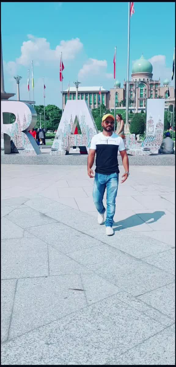 @RAJ SHAIKH 1s