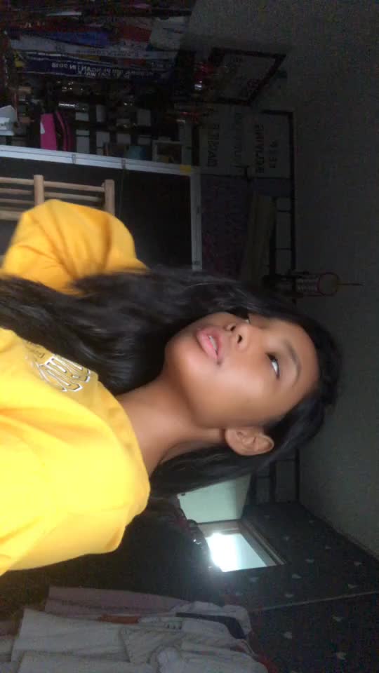 @haneesyahanee