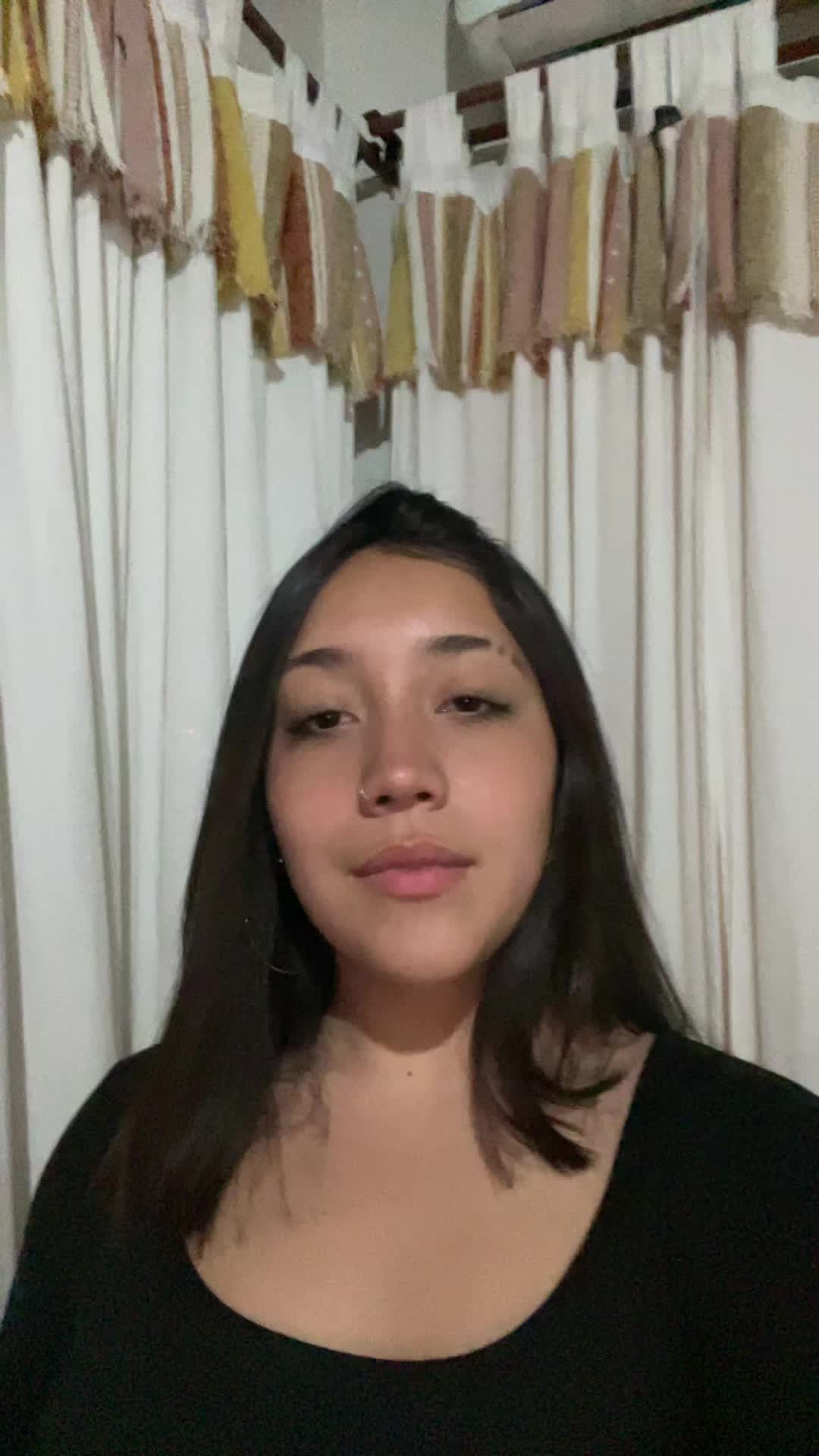 @Valentina