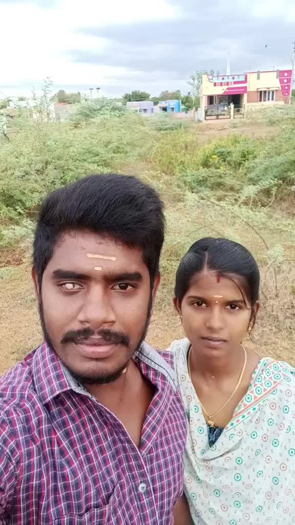 @குணா சினேகா