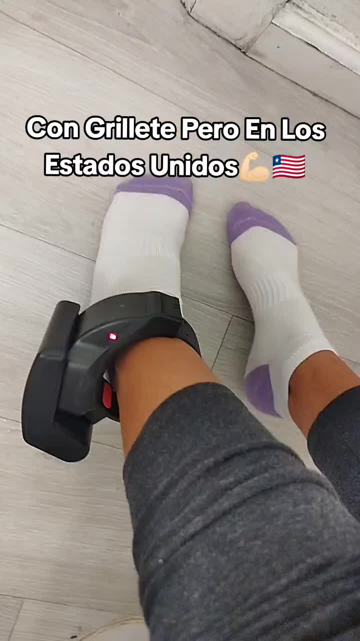 @𝓛𝓪_𝓕𝓻𝓮𝓼𝓲𝓽𝓪🍓🇺🇸