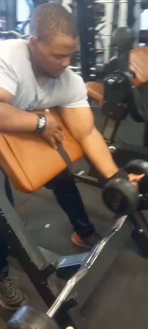 @Sphesh_17_Thusi