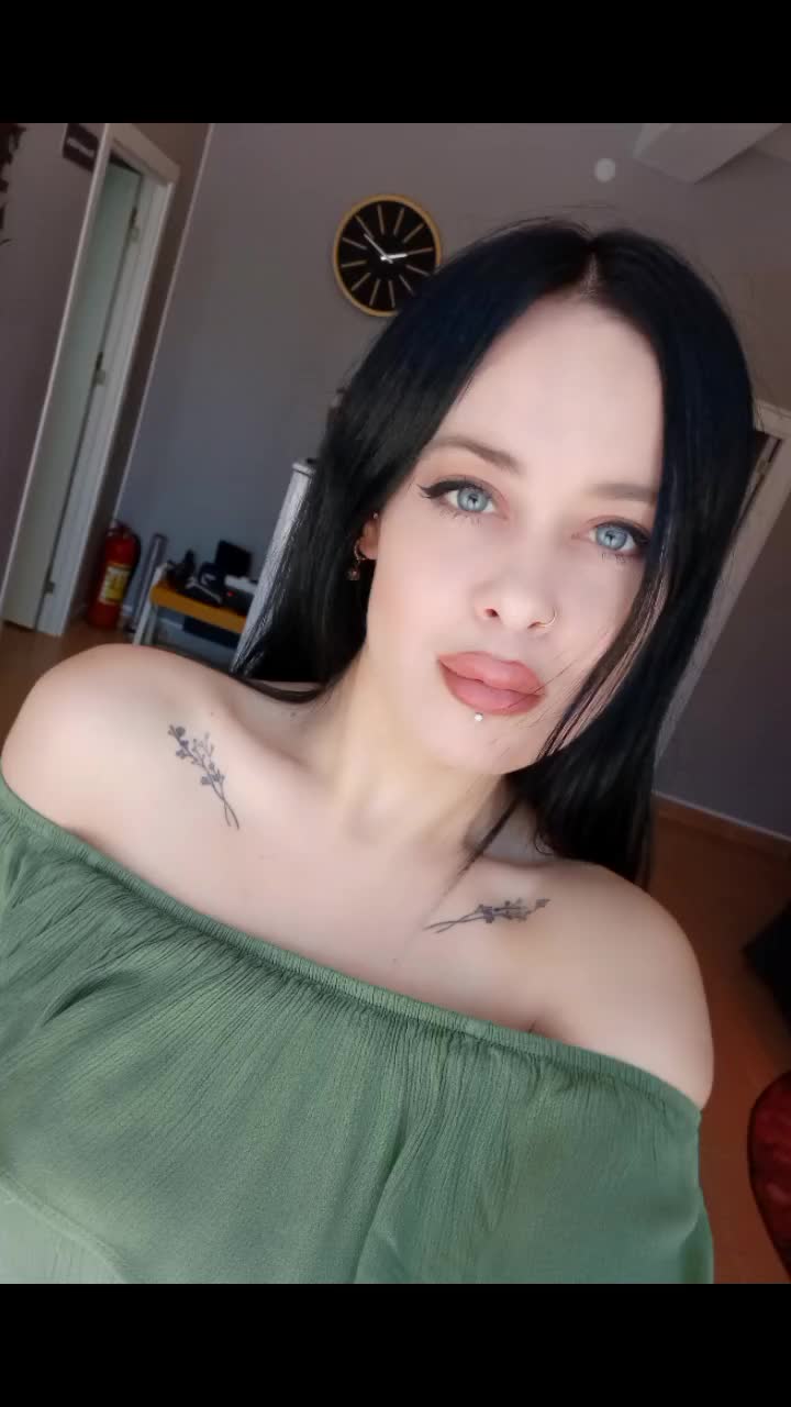 @Ana kraliçe 👑🐙