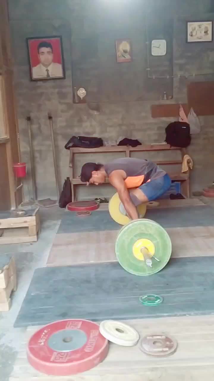 @👑WEIGHTLIFTER👑