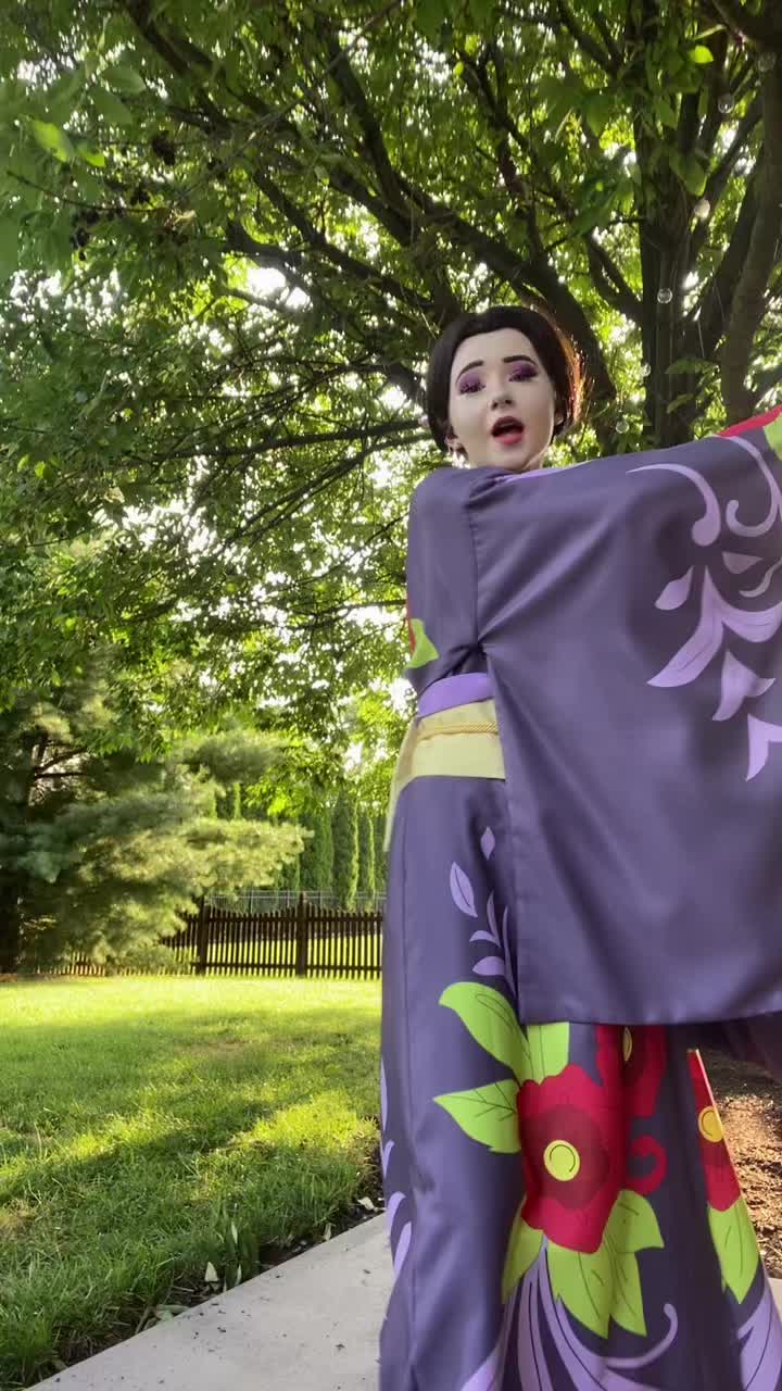 @Goldencosplayz