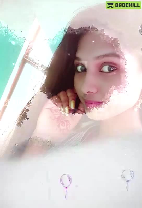 @h...pavi916