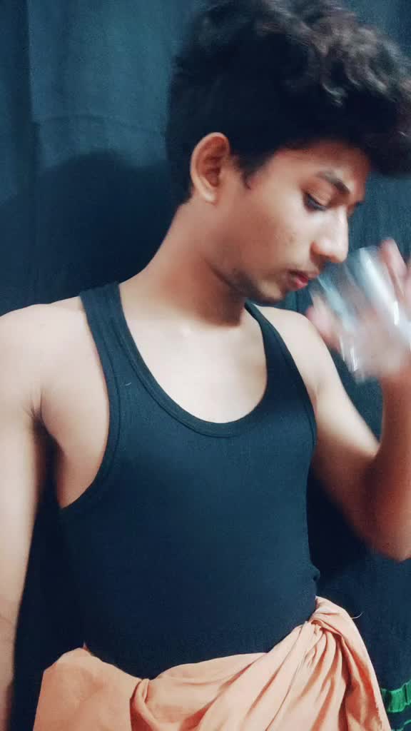 @__V I C K Y __