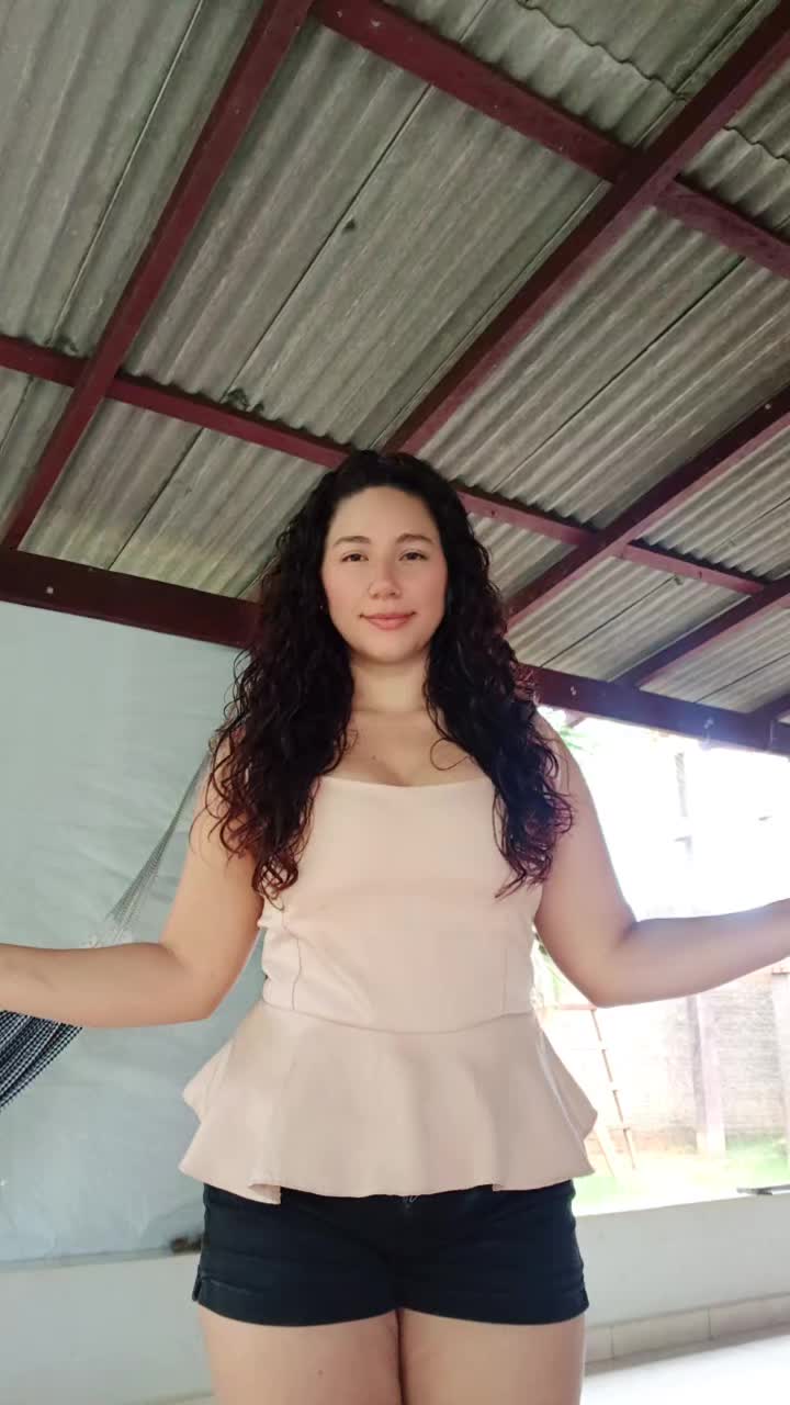 @Annycollares🦋