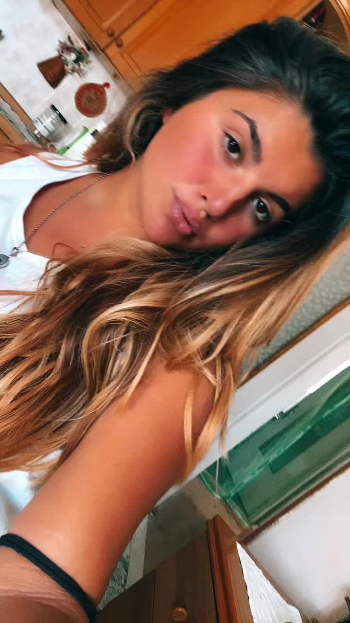 @Cosmy🧸