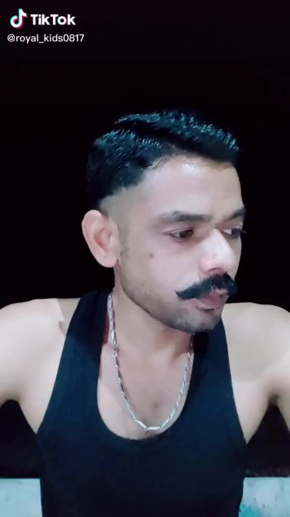 @हिन्दू कुंवर 🇮🇳