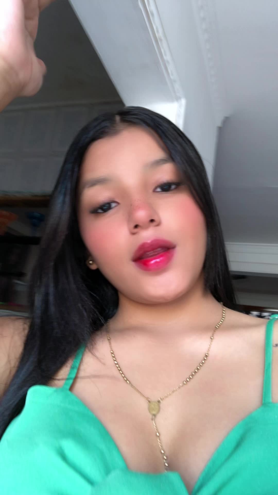 @user99694381177